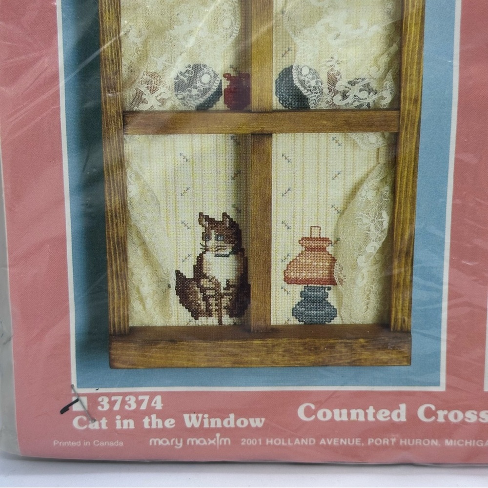 VTG Mary Maxim Needlecraft Kit #37374 Cat in the Window with Frame NOS **READ** - Picture 3 of 7